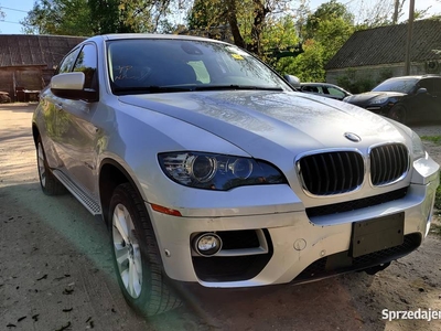 BMW X6 3.0 benzyna 4x4 xdrive mały przebieg bogata opcja