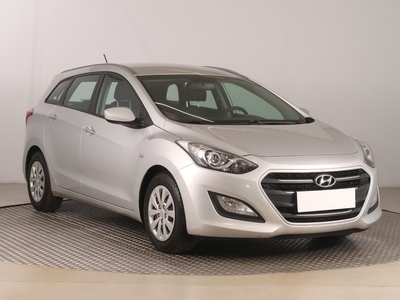 Hyundai i30 II , Salon Polska, Klima, Parktronic