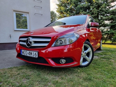 Mercedes Klasa B W246 Sports Tourer 180 CDI BlueEFFICIENCY 109KM 2012