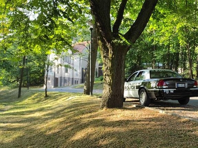 Mercury Grand Marquis/ Ford Crown Victoria/ Lincoln Town Car