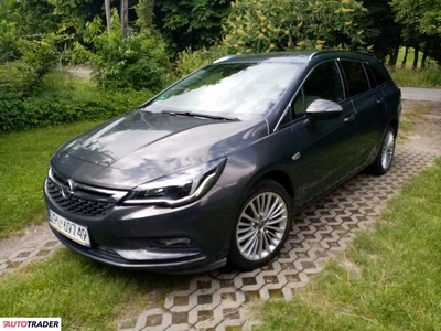 Opel Astra 1.4 benzyna 150 KM 2016r. (szczecin)