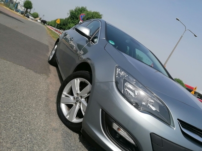 Opel Astra J 1.4Turbo*climatronic*grzane fote*grzana kierownica*Gwar. przebiegu!