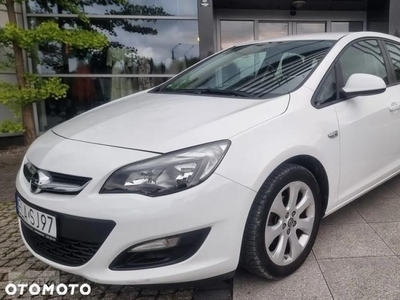 Opel Astra J