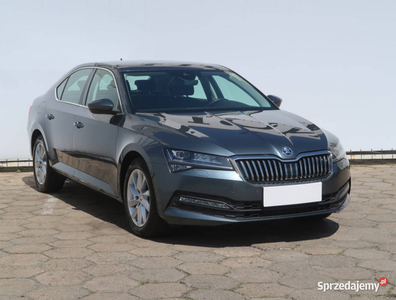 Skoda Superb 1.5 TSI