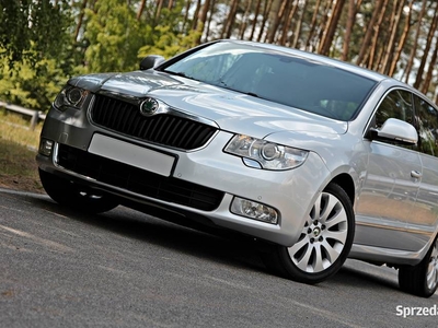 SKODA SUPERB 2.0TDI 140PS* Skóra* Nawigacja* Opłacona**Ksenon