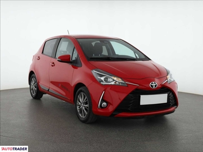 Toyota Yaris 1.5 109 KM 2017r. (Piaseczno)