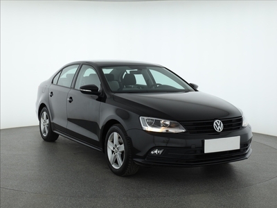 Volkswagen Jetta VI , Salon Polska, Serwis ASO, Klima, Tempomat, Parktronic,