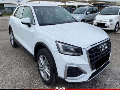 Audi Q2 SUV Facelifting 2.0 40 TFSI 190KM 2023