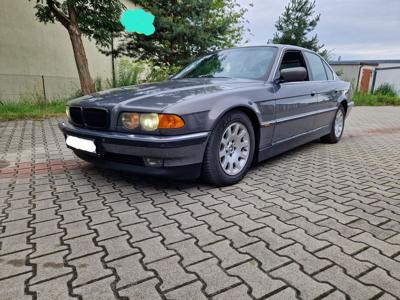 BMW E-38 Lift 3.0d 184km 2000r 12900zł