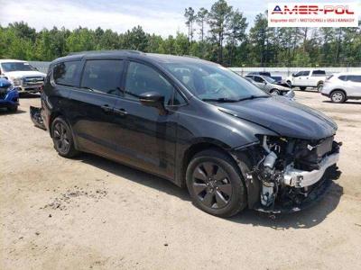 Chrysler Pacifica II 2020