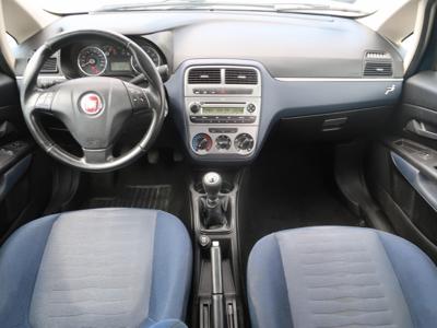 Fiat Grande Punto 2009 1.4 i 138220km ABS klimatyzacja manualna