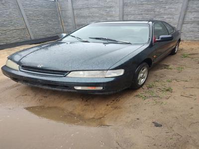 Honda Accord 2.2 benzyna 1996 rok cała lub części auto pali jeździ