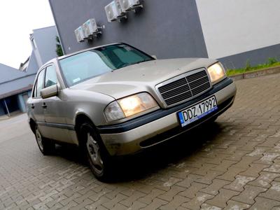 Mercedes c-180 Alufelgi Mały Przebieg 189tkm