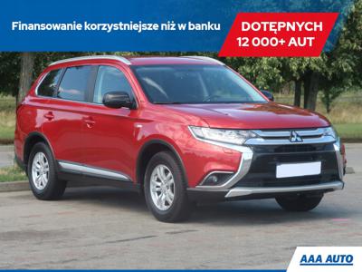 Mitsubishi Outlander III SUV Facelifting 2015 2.0 MIVEC 150KM 2015