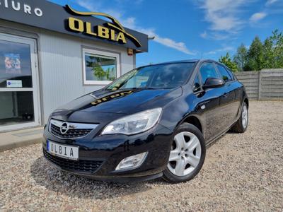 Opel Astra J Hatchback 5d 1.4 Turbo ECOTEC 140KM 2011