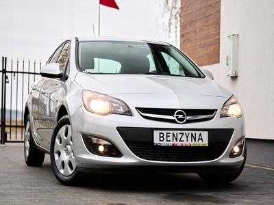 Opel Astra J Hatchback 5d Facelifting 1.6 Twinport ECOTEC 115KM 2014