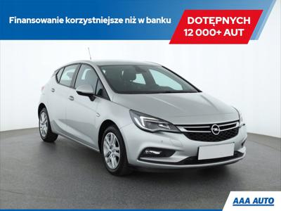 Opel Astra K Hatchback 5d 1.4 Turbo 125KM 2018