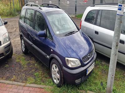 Opel Zafira 1.8lpg hak bdb stan klimę el.szyby