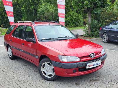 Peugeot 306