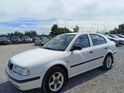 Skoda Octavia I Hatchback 1.6 101KM 1998