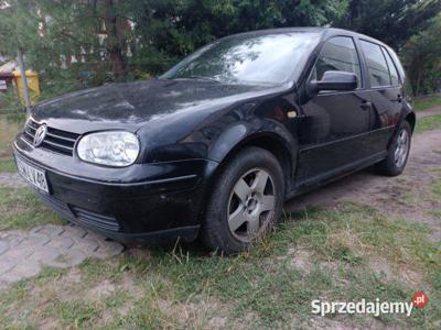 SPRZEDAM GOLFA IV 1.8 BENZYNA HB 5D