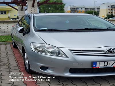 Toyota Auris II Rok produkcji 2013 .Benzyna ,1.3 silnik .Przebieg 115000