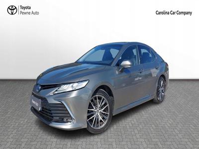 Toyota Camry IX 2021