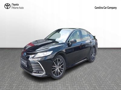 Toyota Camry IX 2021