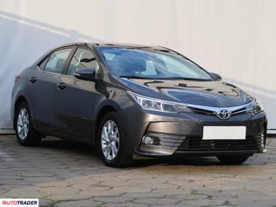 Toyota Corolla 1.6 130 KM 2017r. (Piaseczno)