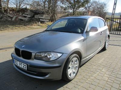 Używane BMW Seria 1 - 25 900 PLN, 142 409 km, 2010