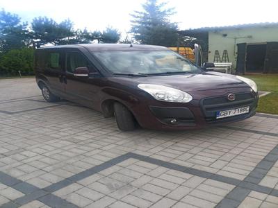 Używane Fiat Doblo - 25 000 PLN, 250 500 km, 2010