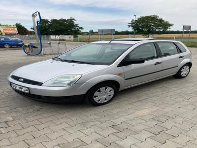 Używane Ford Fiesta - 5 700 PLN, 176 234 km, 2002