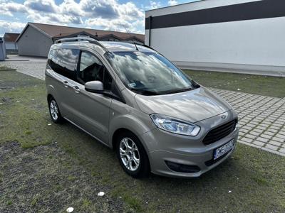 Używane Ford Tourneo Courier - 42 000 PLN, 111 000 km, 2016