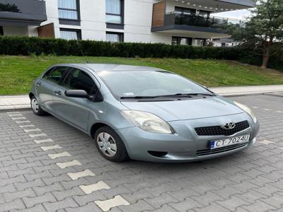 Używane Toyota Yaris - 12 500 PLN, 124 000 km, 2006