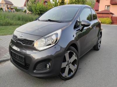 Używane Kia Rio - 25 900 PLN, 145 000 km, 2012