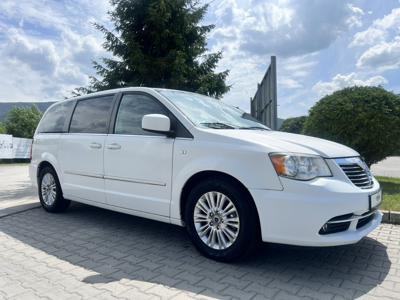 Używane Lancia Voyager - 54 900 PLN, 181 000 km, 2012