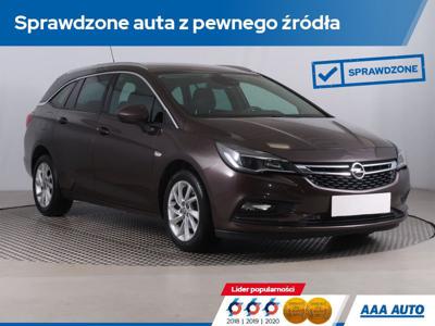 Używane Opel Astra - 53 000 PLN, 120 151 km, 2017