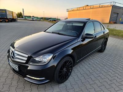 Używane Mercedes-Benz Klasa C - 54 999 PLN, 157 354 km, 2013