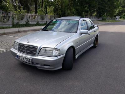 Używane Mercedes-Benz Klasa C - 8 000 PLN, 286 000 km, 1994