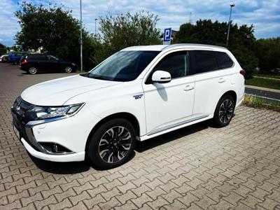 Używane Mitsubishi Outlander - 82 900 PLN, 215 000 km, 2016