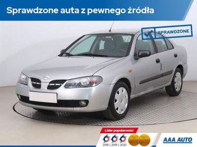 Używane Nissan Almera - 8 500 PLN, 218 652 km, 2003