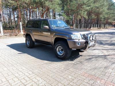 Używane Nissan Patrol - 81 000 PLN, 180 000 km, 2005