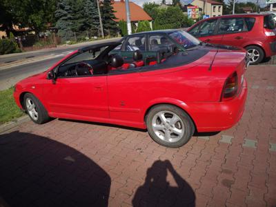 Używane Opel Astra - 11 000 PLN, 250 000 km, 2004