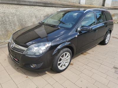 Używane Opel Astra - 16 600 PLN, 180 000 km, 2008