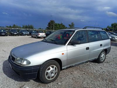 Używane Opel Astra - 2 500 PLN, 312 000 km, 1999