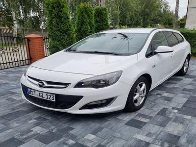 Używane Opel Astra - 23 200 PLN, 217 000 km, 2013