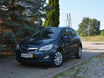 Używane Opel Astra - 25 800 PLN, 143 000 km, 2011