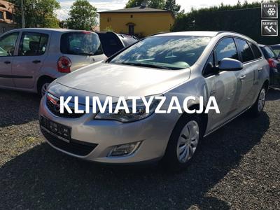 Używane Opel Astra - 28 500 PLN, 126 500 km, 2011