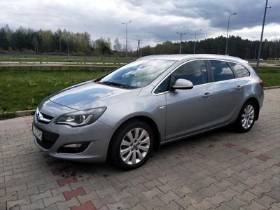 Używane Opel Astra - 28 500 PLN, 203 000 km, 2015