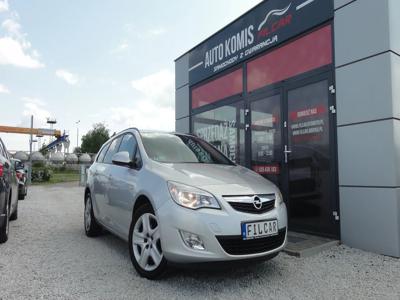 Używane Opel Astra - 28 800 PLN, 134 000 km, 2011